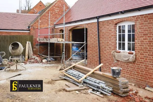 What is the minimum distance between 2 houses? 2 Distance Between Two Houses : Party Wall Surveyors Cheltenham