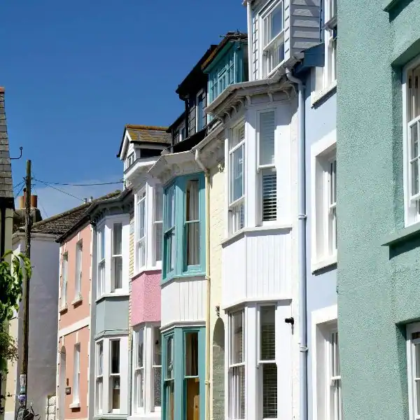 Scenarios 3 image of UK home - Faulkners scenarios Cheltenham